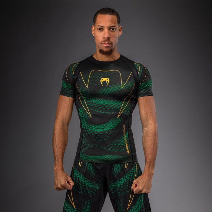 Рашгард - Venum Matupa Short Sleeve Rashguard - Black/Green/Gold​